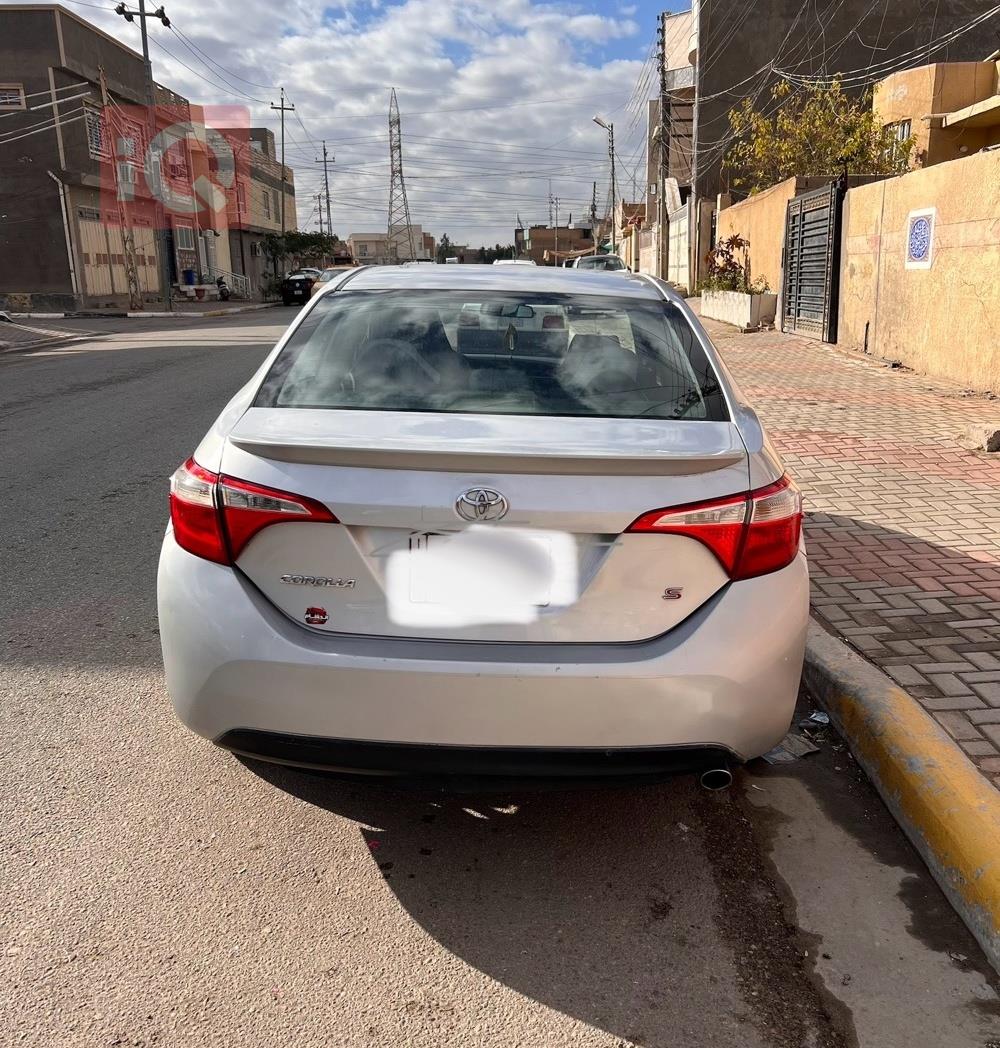 تۆیۆتا کۆرۆلا